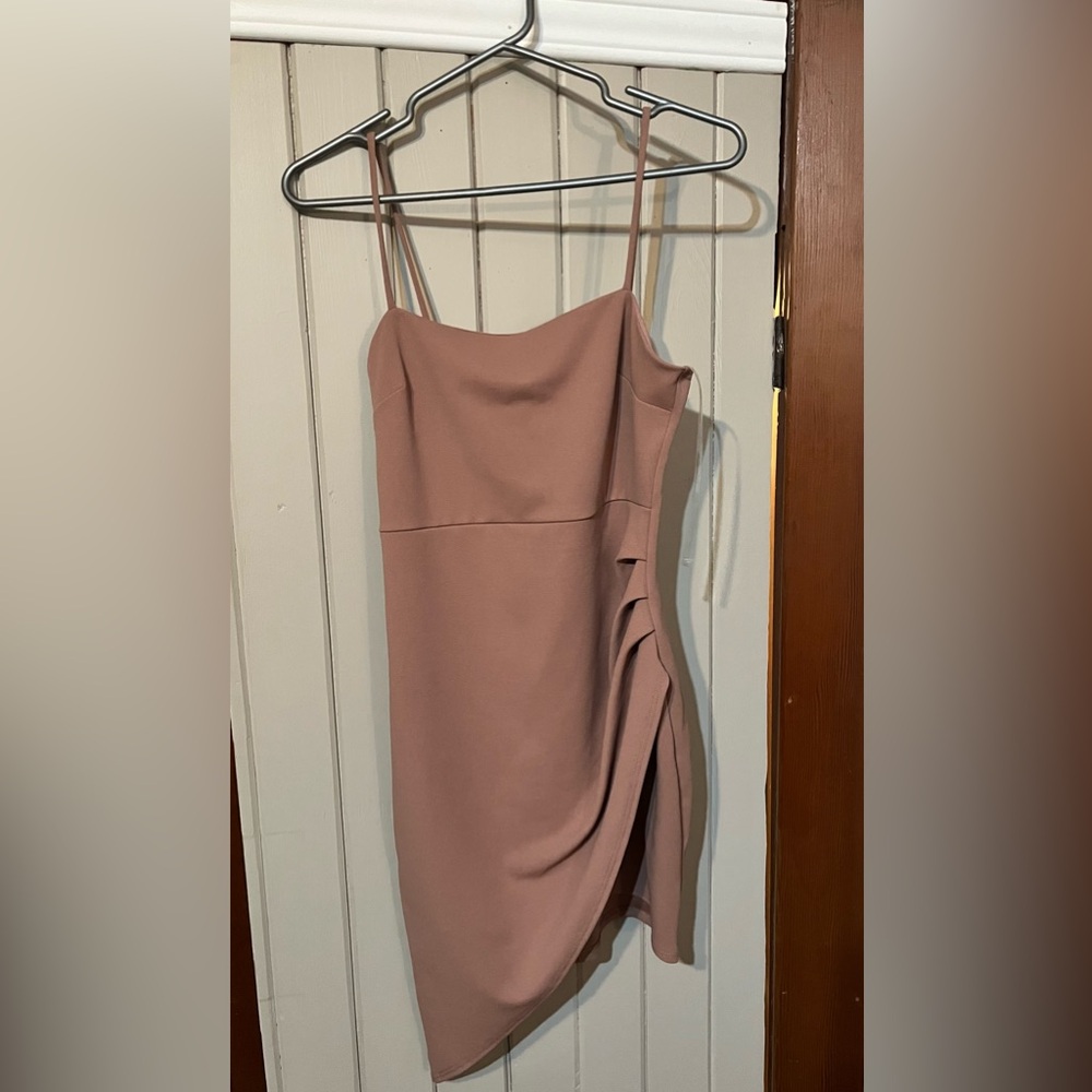 Dusty pink dress